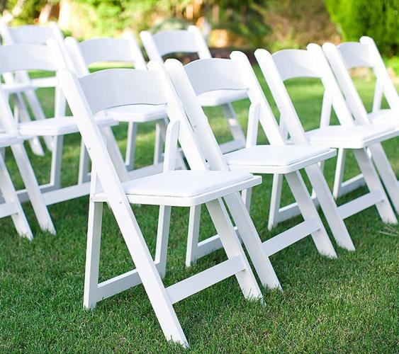 Chaise Wedding