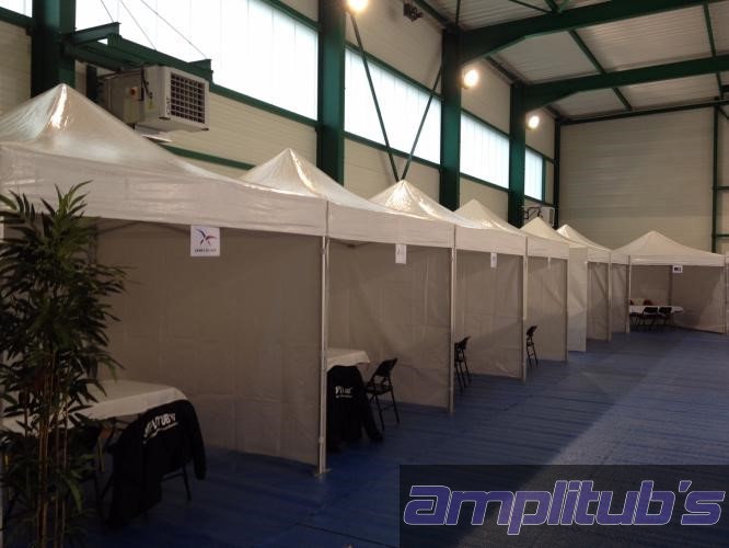 Tonnelle, stand parapluie, séparation, cloison, loges - 3X3m